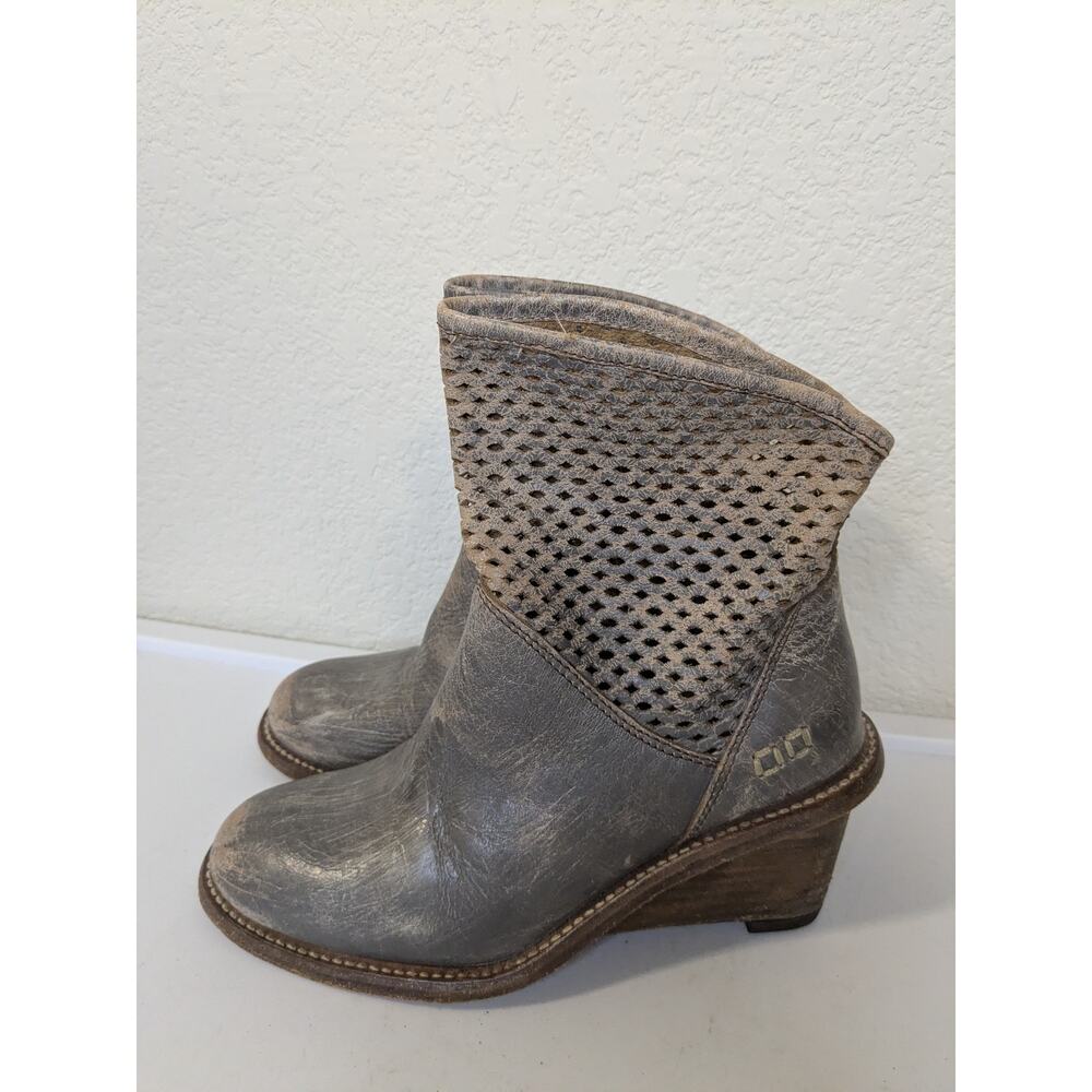 BED STU Dutchess Perforated Leather Wedge Boots Brown Womens Size 6 - Picture 5 of 9